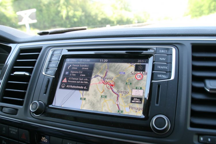 Fahrbericht Volkswagen California Coast (2016) - Das VW_California_Toskana_Navi