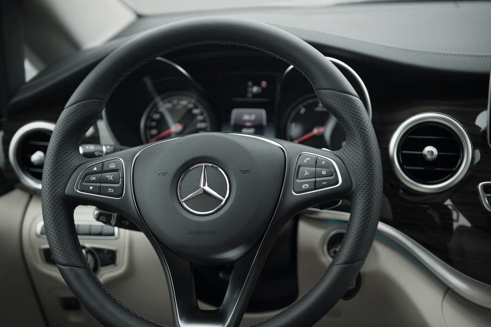 Mercedes-Benz V-Klasse (2014) Cockpit