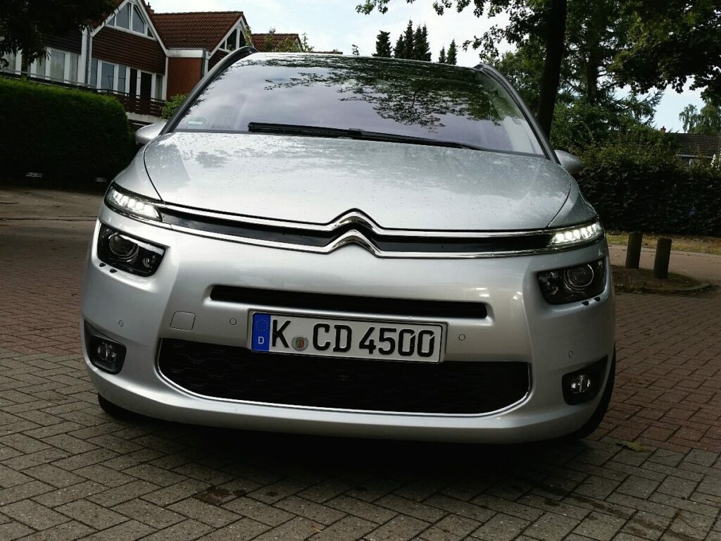 Citroën Grand C4 Picasso (2014) im Familiencheck - ein frecher Franzose 6 Citroën Grand C4 Picasso (2014) Front