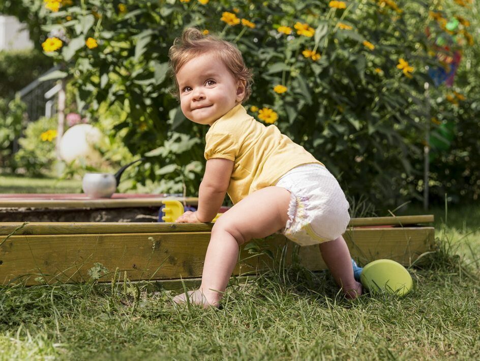 1 Pampers Kleine Entdecker Initiative 2015 Key Visual e1677154097549
