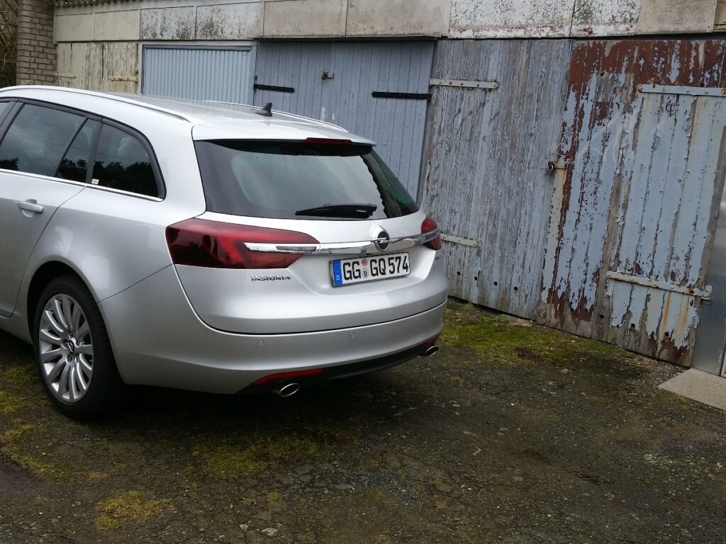 Opel Insignia Sports Tourer (2015) im Familiencheck 6 Opel Insignia Sports Tourer (2015) Heck