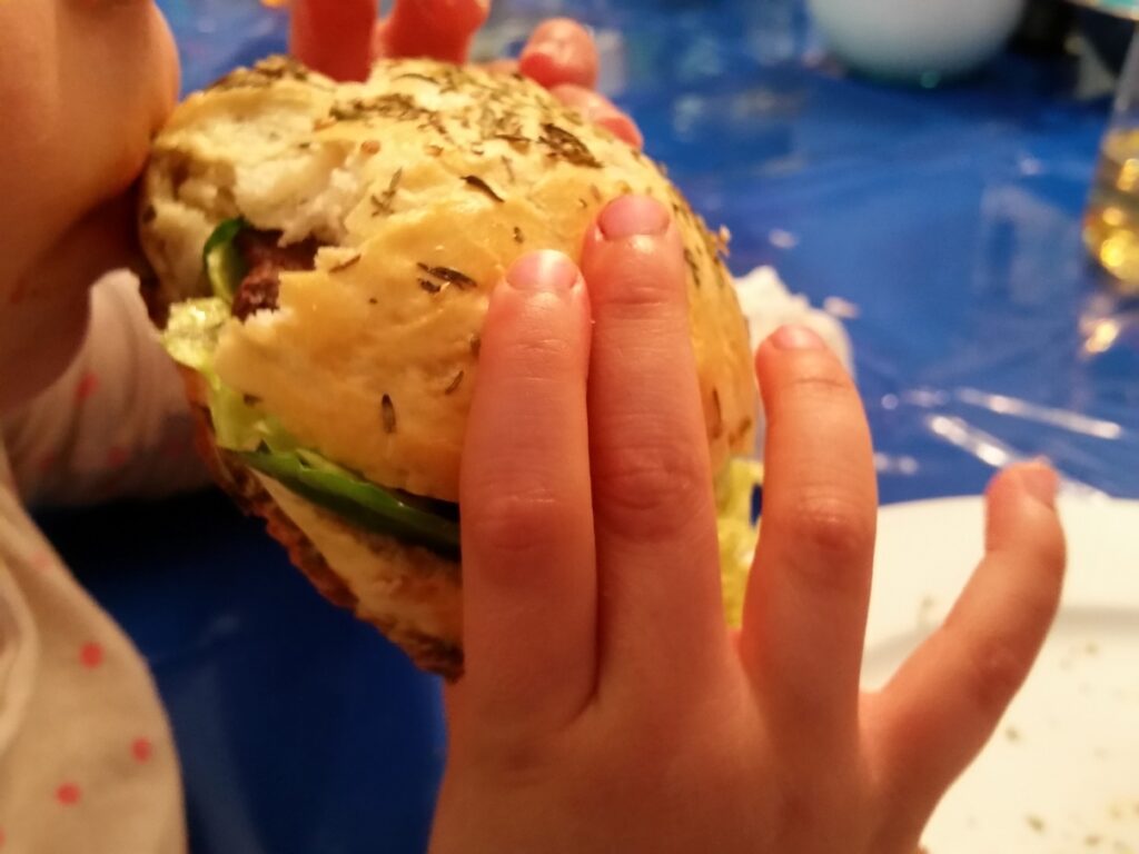 Kinder kochen gesundes Fast Food mit Philips 10 2015 04 25 12.43.22