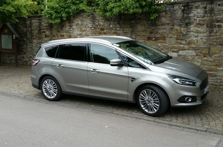 Ford s max 3 kindersitze