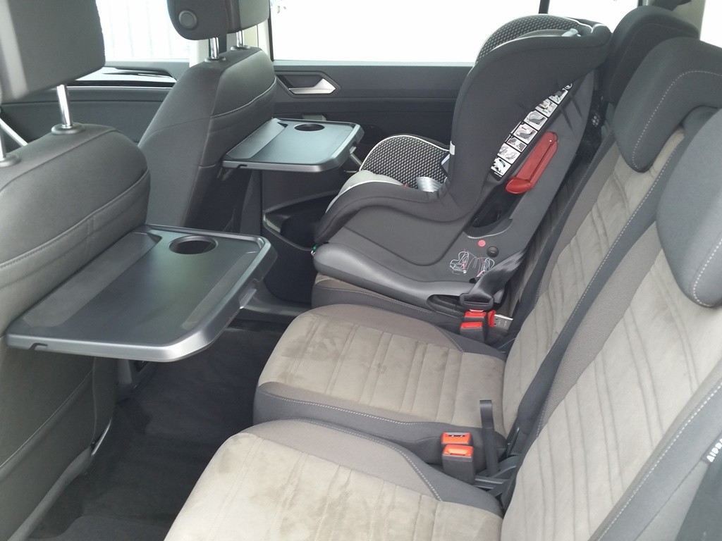 Unterwegs im VW Touran (2015) - Daddy-Check vom Minivan 7 2015 06 26 12.25.01