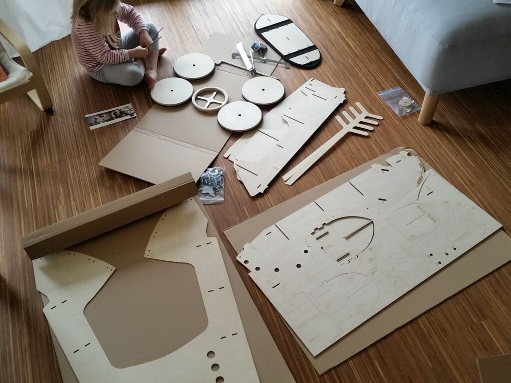 Beim flink Rutschauto muss erstmal gebaut werden...