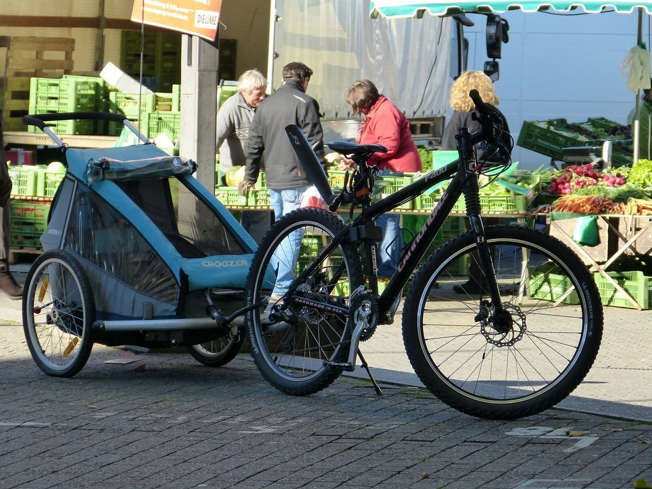 Kinderanhänger vs. Kindersitz - Fahrrad XXL Blog