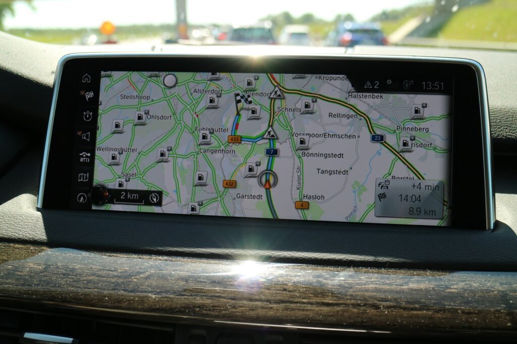 BMW X5 Familienauto Navigation