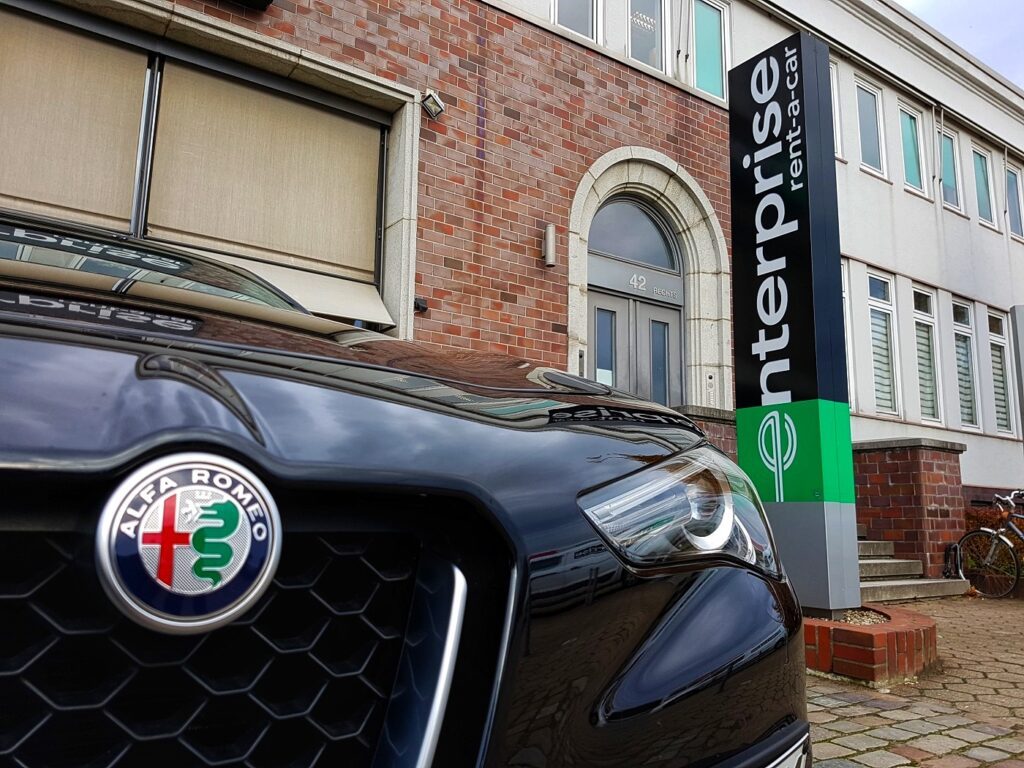 Hamburg for a day - im Alfa Romeo Stelvio (2017) von Enterprise rent-a-car 15 Enterprise Alfa Romeo Stelvio Mietwagen-01