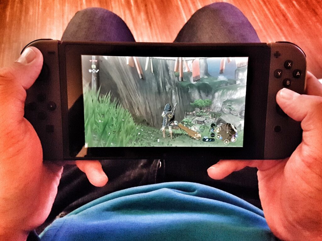 Super, Mario! Familienspaß mit der Nintendo Switch Konsole 3 Nintendo Switch Handheld