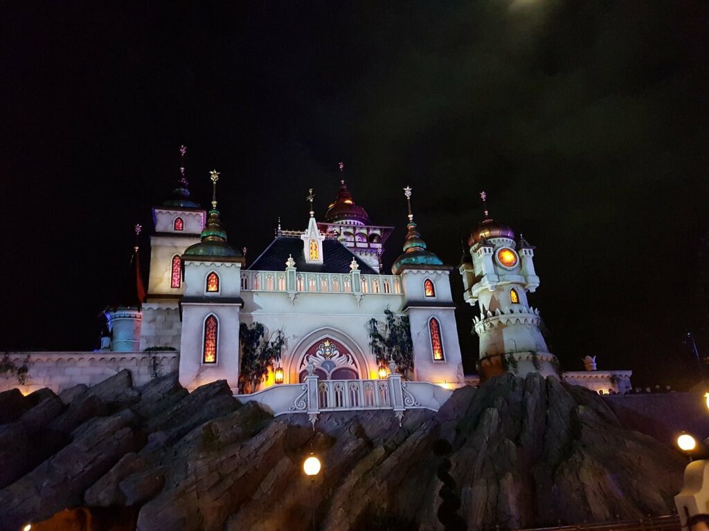 Gelukkig Nieuwjaar* - Silvester im Freizeitpark Efteling in Holland 8 Freizeitpark Efteling Maerchenschloss