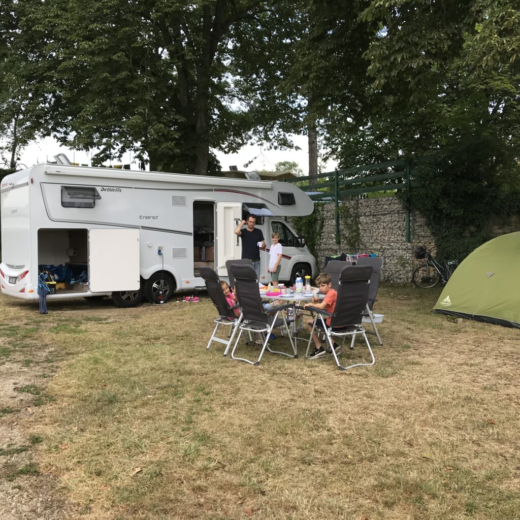 Camping La grappe dorMeursault