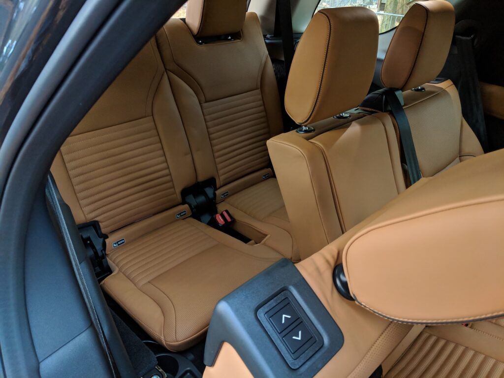 Family-SUV - der Land Rover Discovery (2018) im Daddy-Check 8 Land Rover Discovery 2018 Dritte Sitzreihe