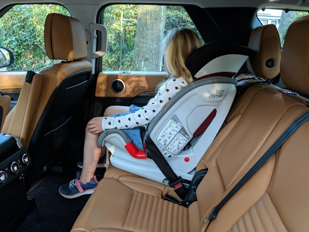 Family-SUV - der Land Rover Discovery (2018) im Daddy-Check 7 Land Rover Discovery 2018 Kindersitz