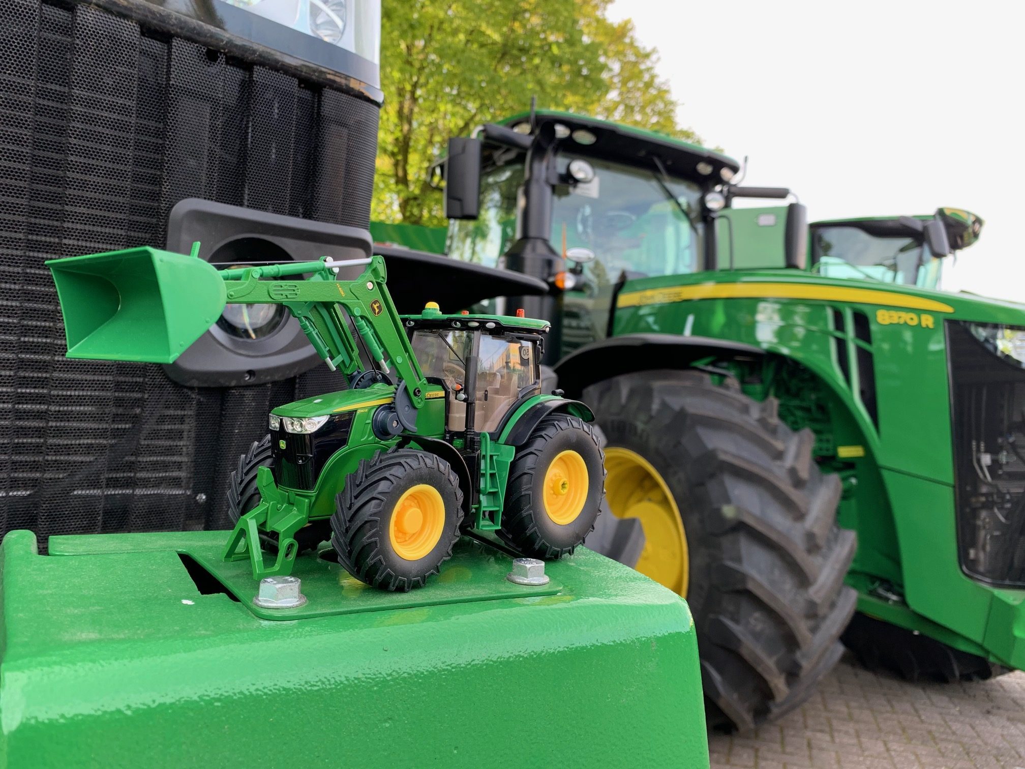 SIKU CONTROL32 JOHN DEERE TRECKER