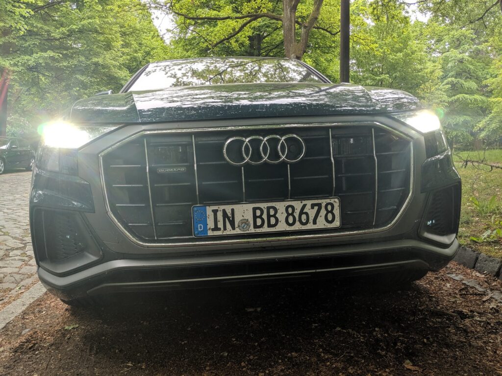 Testfahrt im Audi Q8 (2019) zum Familienurlaub nach Holland 2 Audi Q8 Front