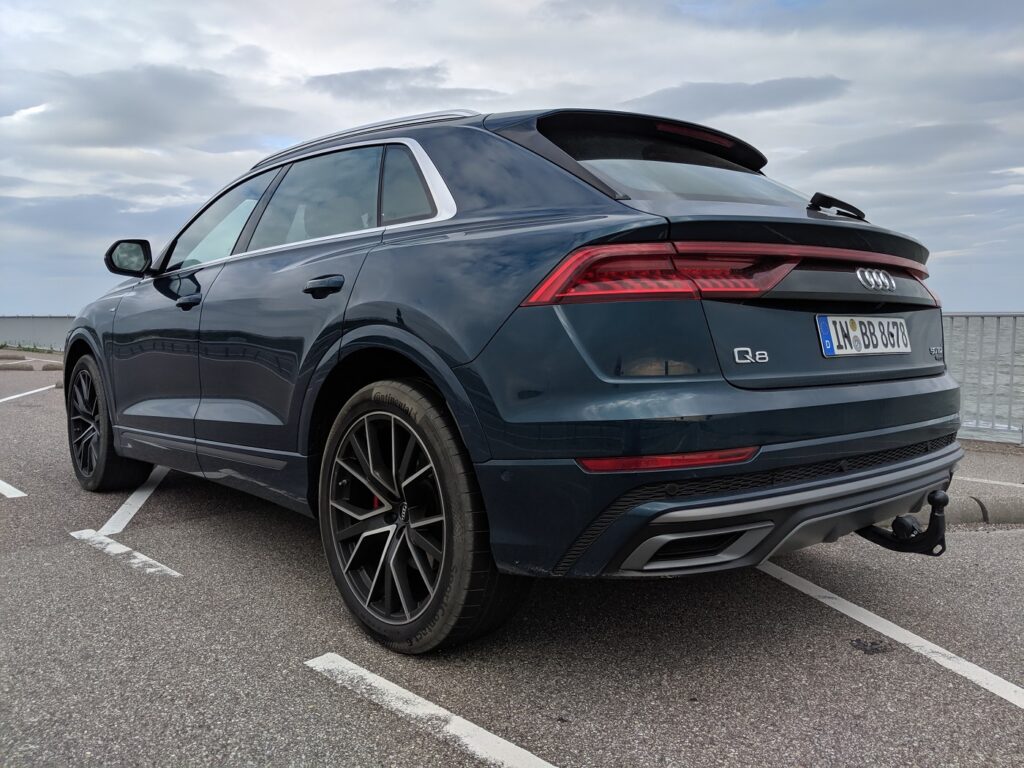 Testfahrt im Audi Q8 (2019) zum Familienurlaub nach Holland 10 Audi Q8 Heck