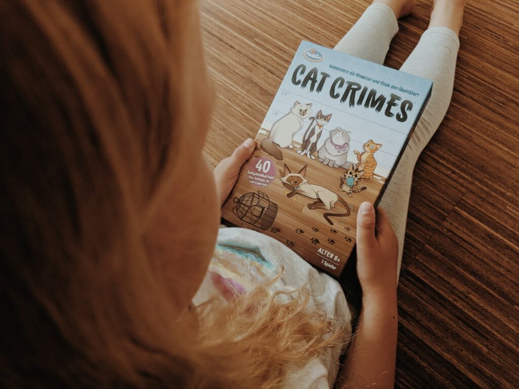 thinkfun cat crimes cover