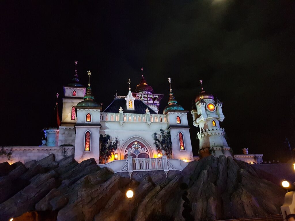 Gelukkig Nieuwjaar* - Silvester im Freizeitpark Efteling in Holland 51 Freizeitpark Efteling Märchenschloss