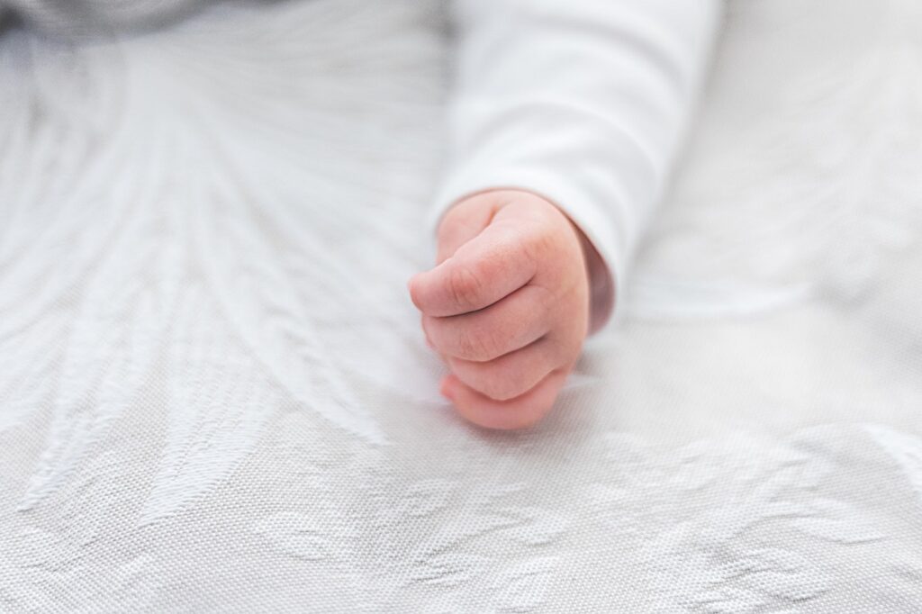 Wie die falsche Schreibhand das Leben deines Kindes versauen kann! 6 ricardo moura E5D2CQYApZs unsplash