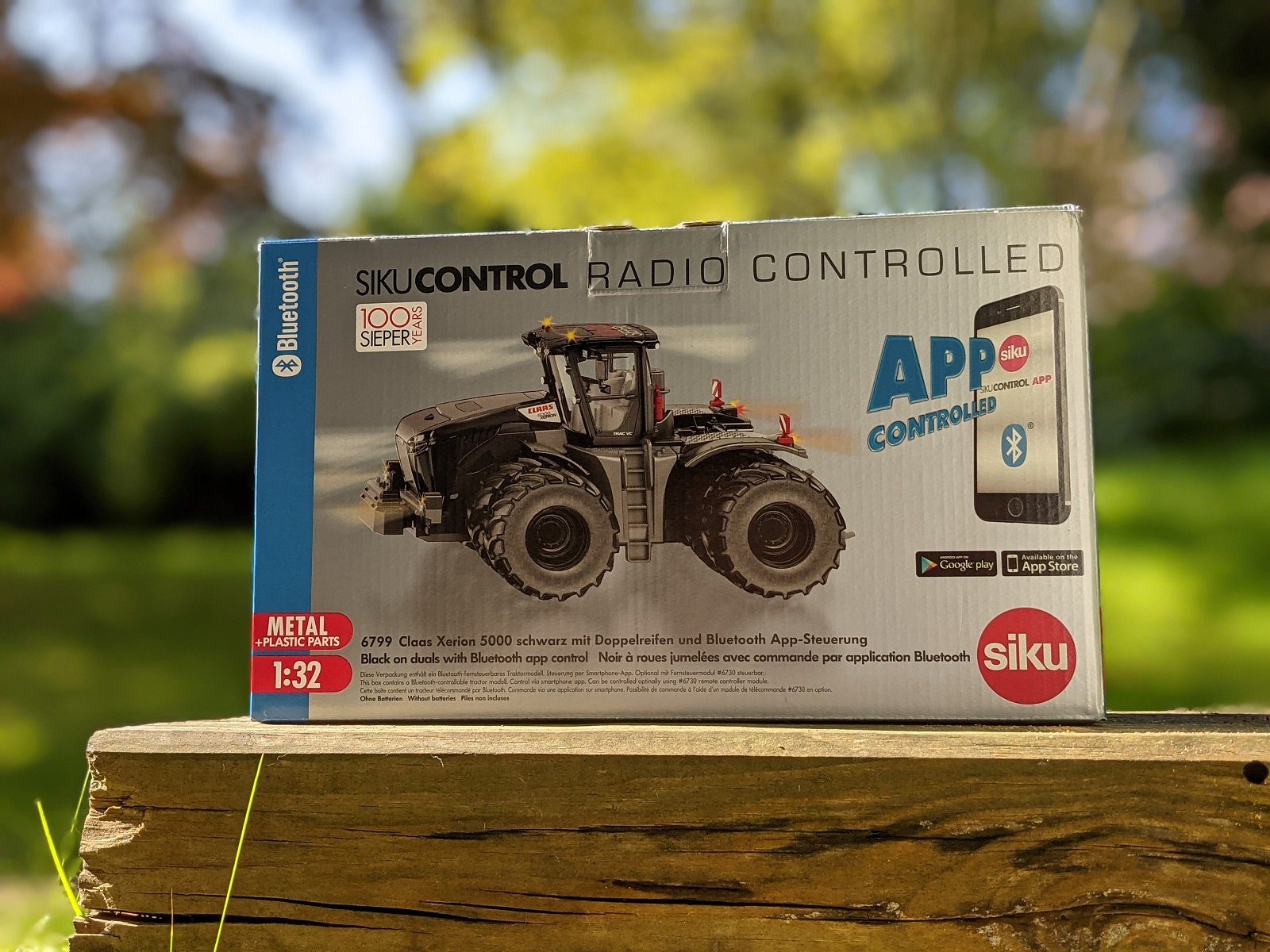 SIKU - Tracteur CLAAS Xerion Radiocommandé - 1/32