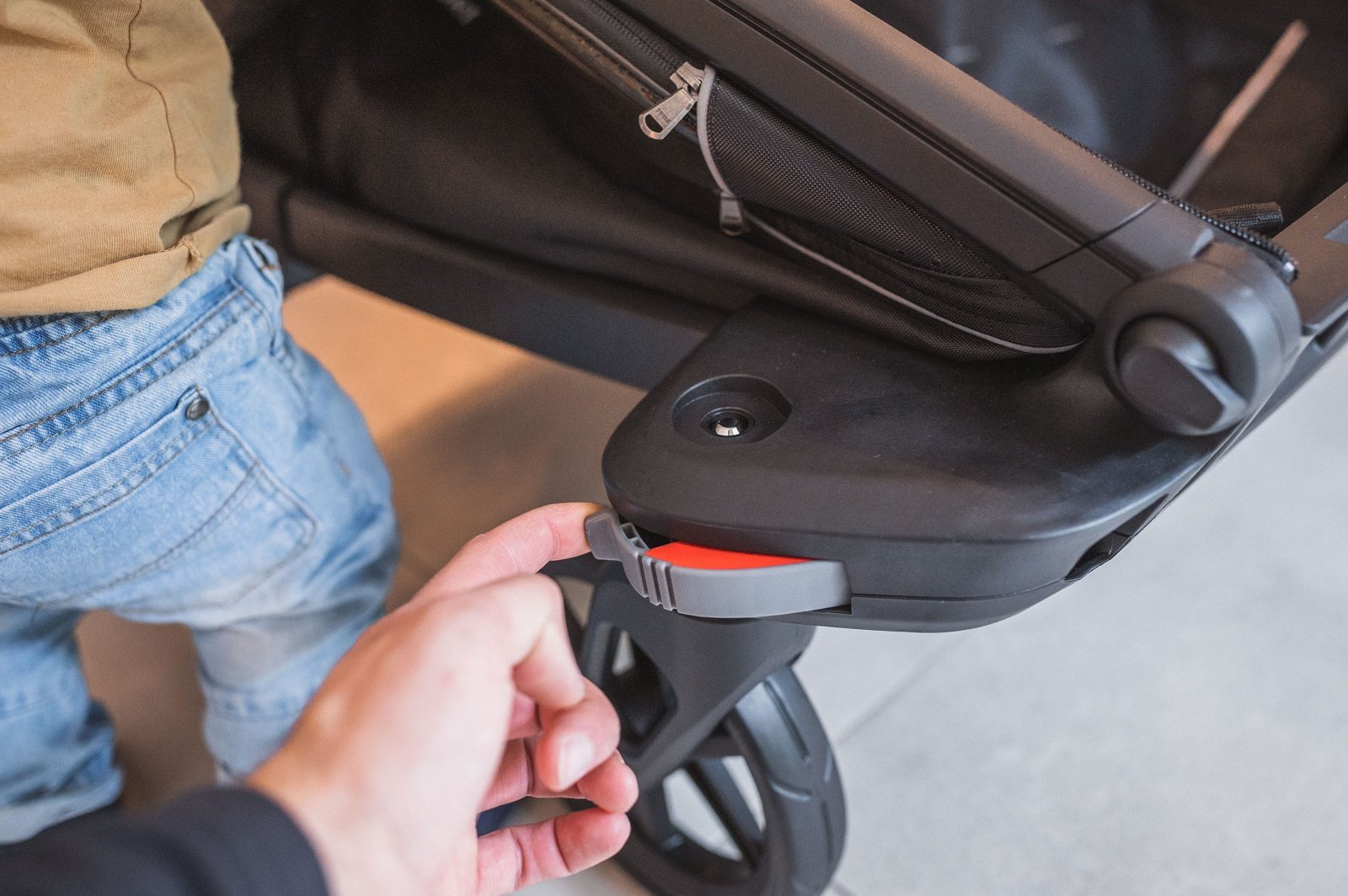 4-in-1-Anhänger: Thule Chariot Sport 2 im großen Daddy-Check 10 thule chariot sport 2 aufbau 6