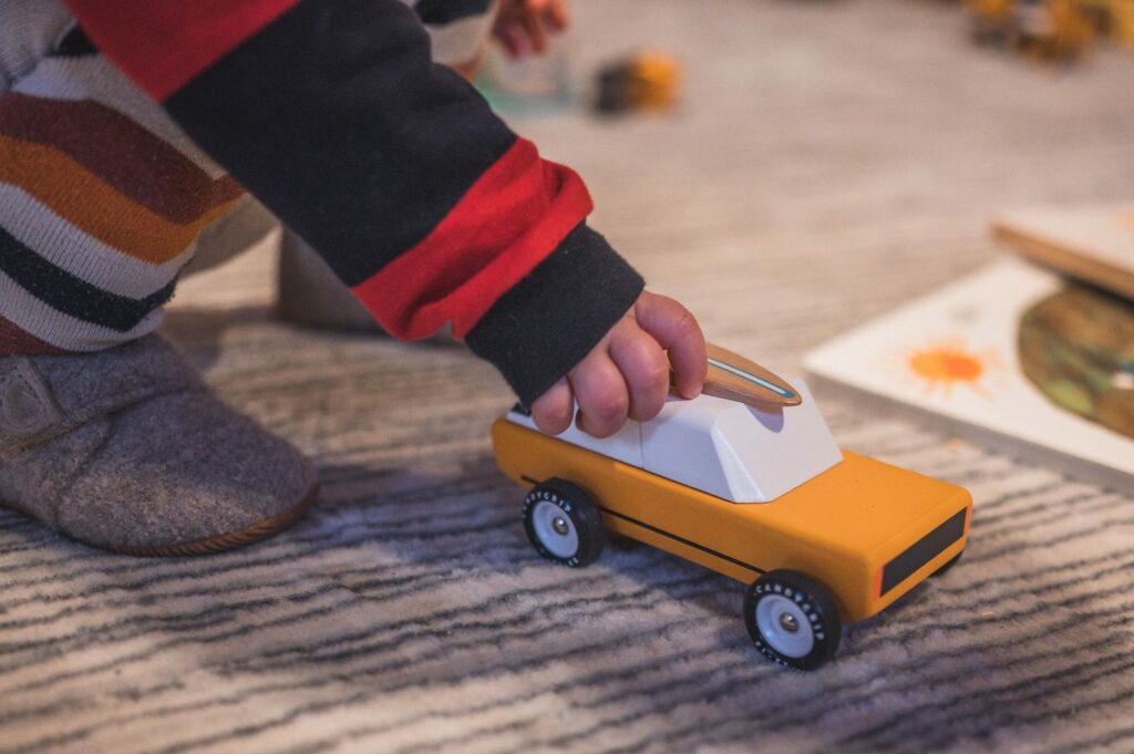Candylab Holzautos - Unverwüstliche Retro-Flitzer 54 candylab candycars holzspielzeug