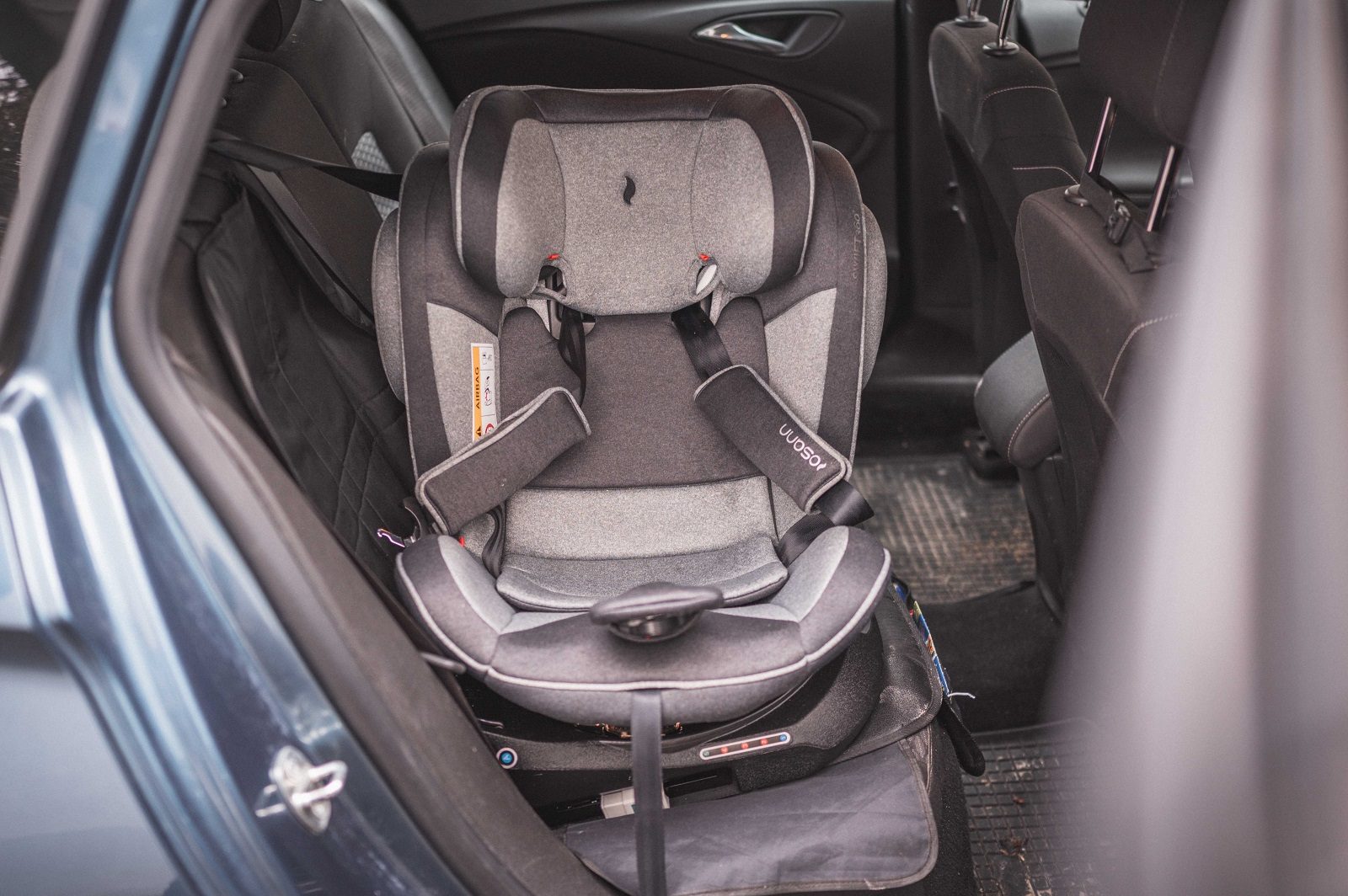 Kindersitz Osann Swift360 - flexibel wie ein Schweizer Messer 14 kindersitz Osann Swift360 drehbar