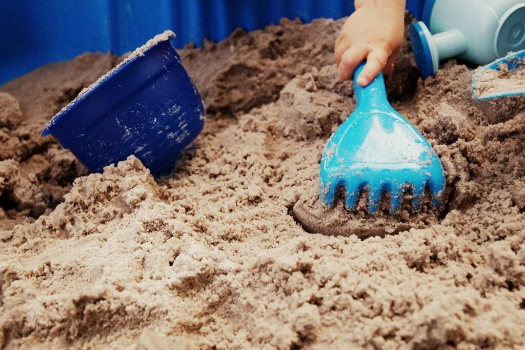 Kleinen Garten kinderfreundlich gestalten - Schritt für Schritt erklärt! 7 toy g071d55f52 1920