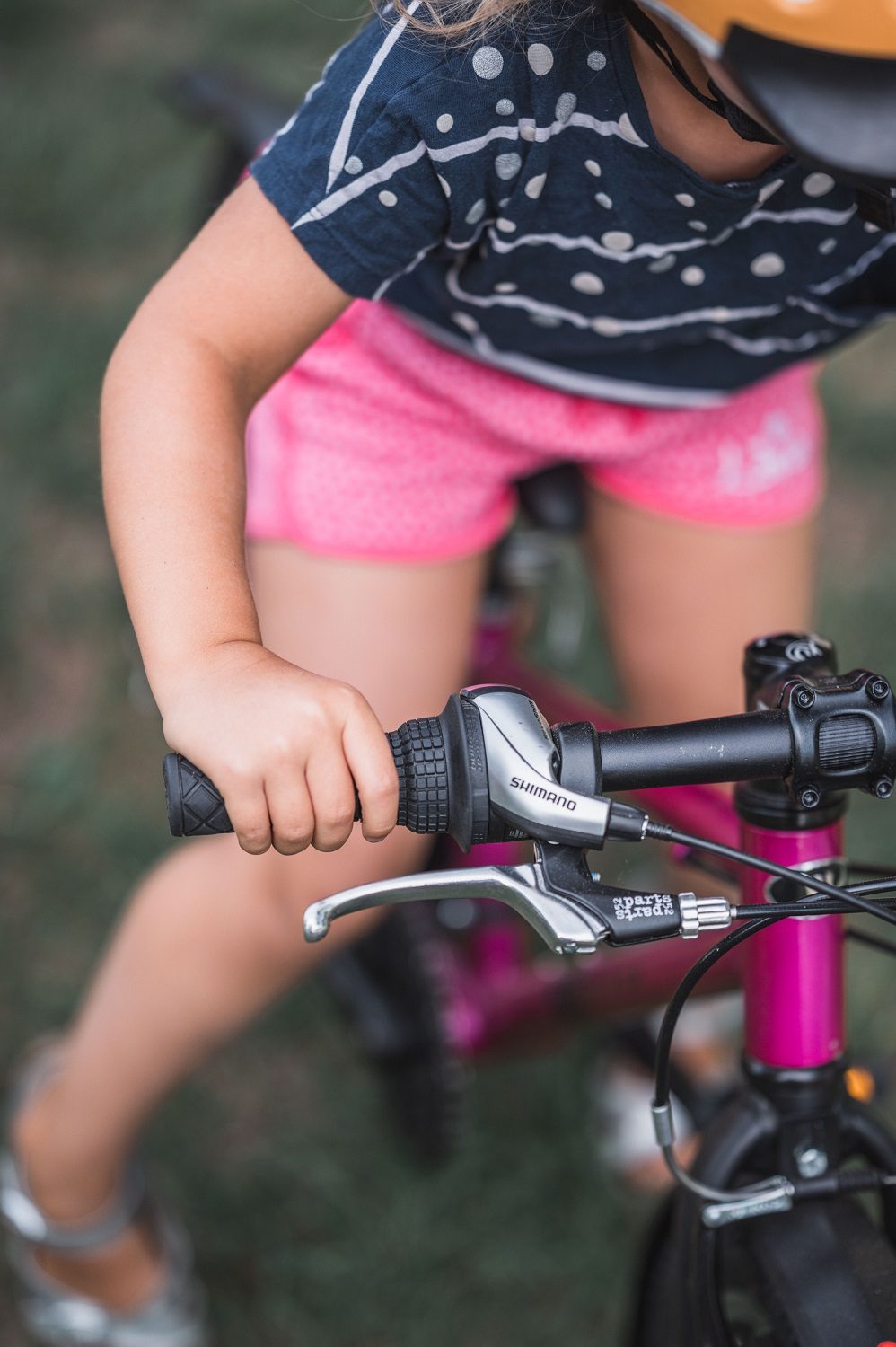 8 Gänge und superleicht - das KUbikes 20S Kinderfahrrad 10 Kubikes Dadddylicious ph 6 von 12