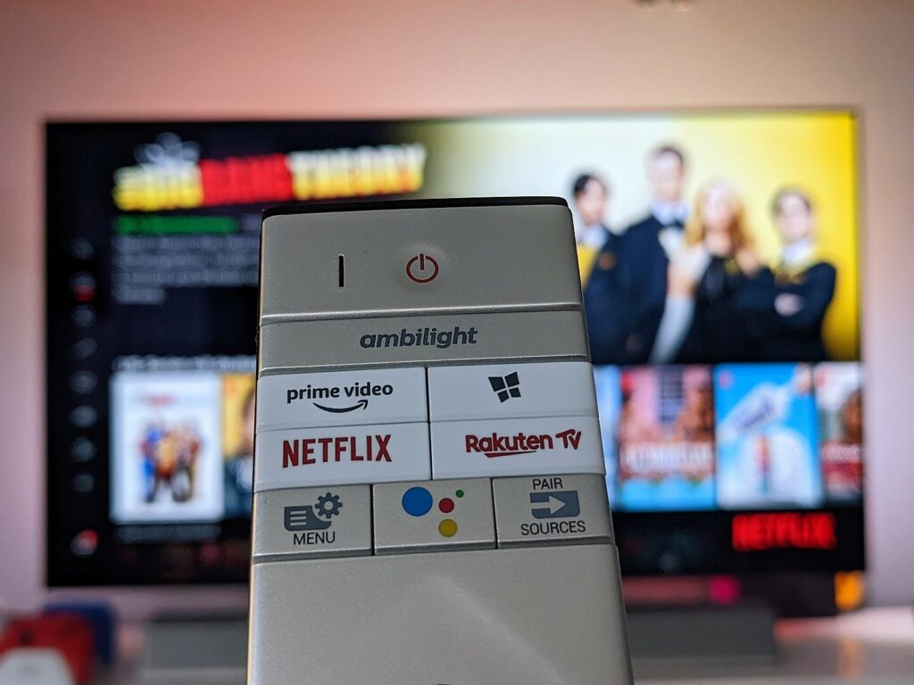 Mittendrin statt nur davor mit dem Philips OLED+ Fernseher in 55 Zoll 11 philips smart tv