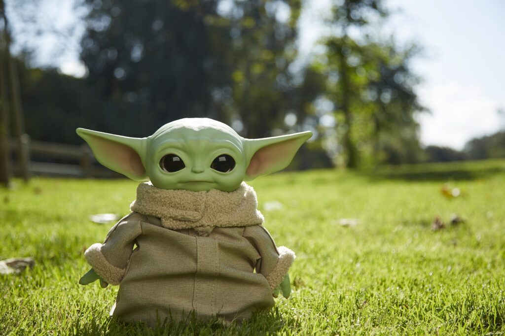 HoHoHo - Last Minute Geschenketipps: Spielzeug von Mattel 14 GWD85 Star Wars Mandalorian The Child Funktionspluesch 3