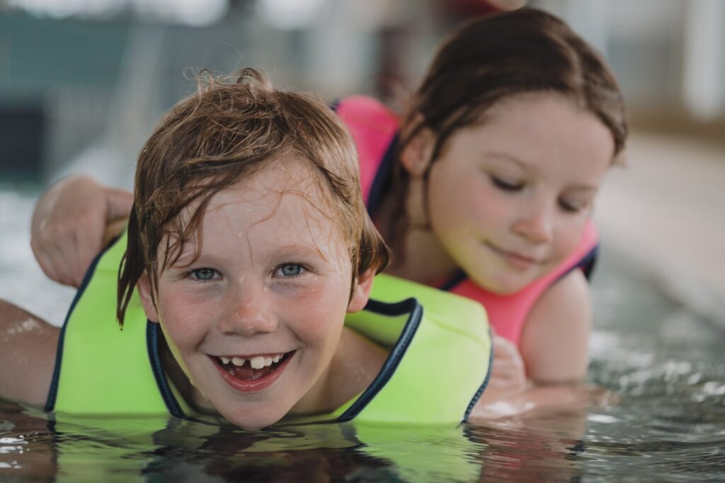 Alarm: Immer mehr Nichtschwimmer in den Grundschulen 4 Die Zahl der Nichtschwimmer unter Grundschülern steigt weiter