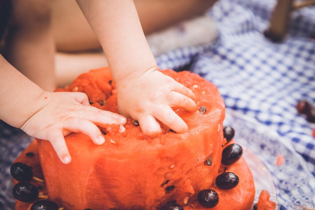 Baby Led Weaning - Was ist die selbstbestimmte Babyernährung? 6 thandy yung h2dwDgbZM1Q unsplash