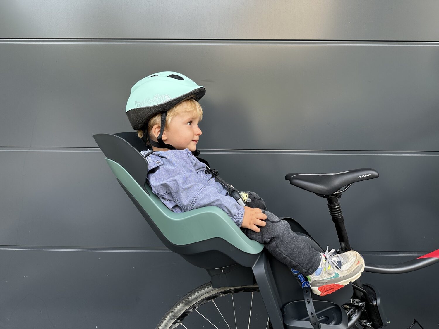 bobike Go Maxi Reclinable – First Class in der zweiten Reihe 12 bobike Go Maxi Carrier Reclinable verstellbar