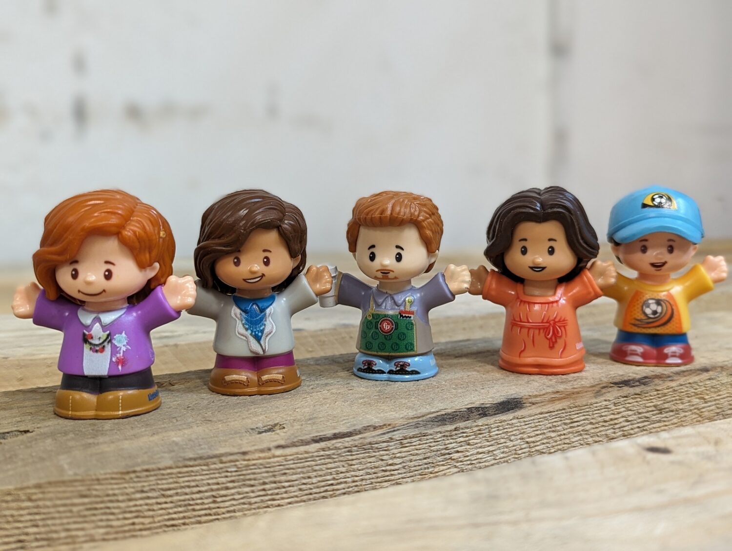 Laut Fisher-Price Studie wünschen sich Eltern mehr Diversität bei Spielzeug 10 little people patchwork familie
