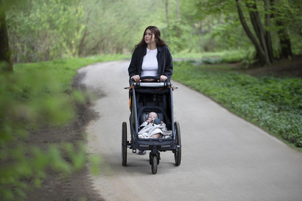 Babytransport im Fahrradanhänger: Ab wann, wie und worauf gilt es zu achten? 9 Babytransport
