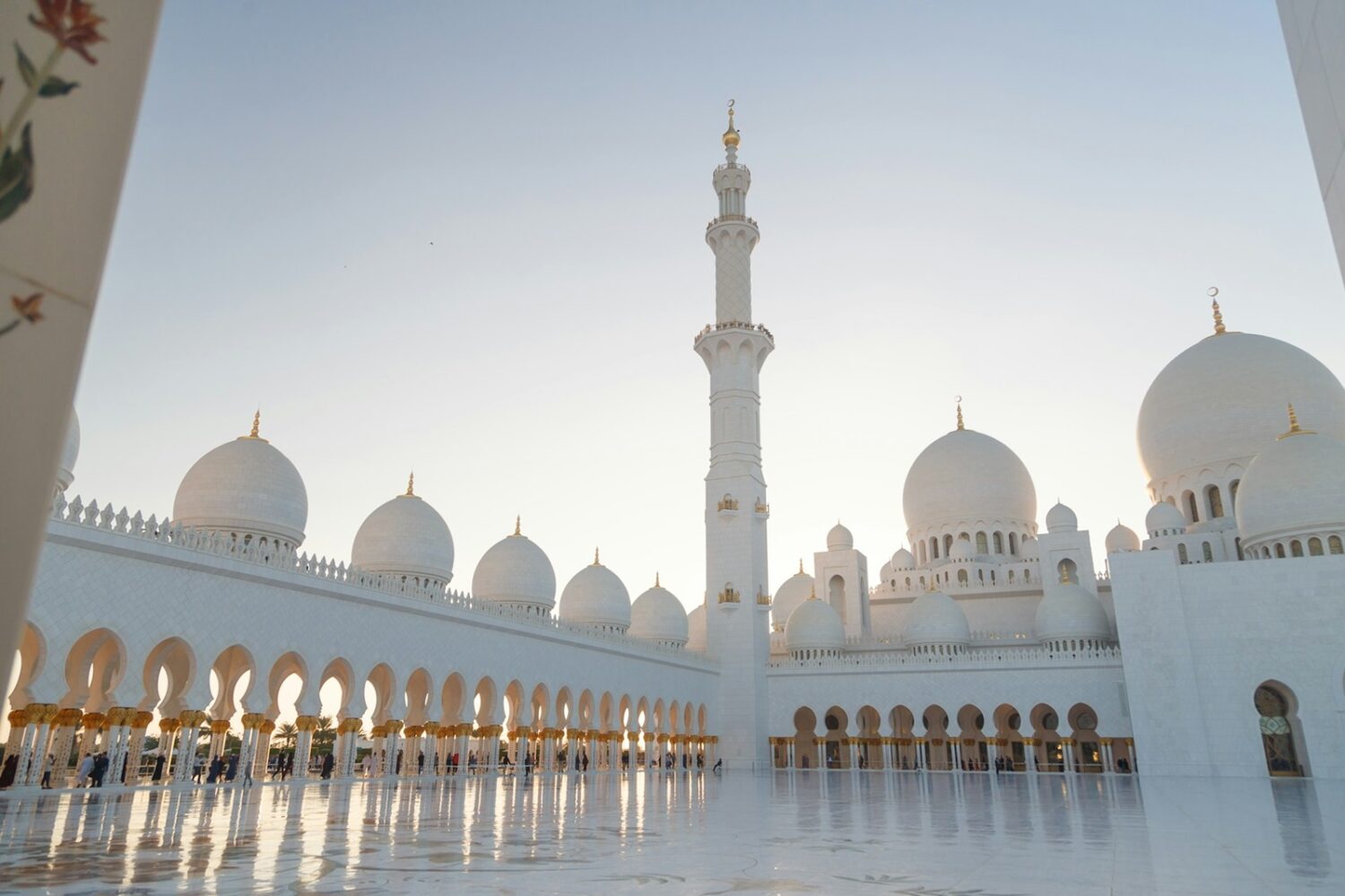 Die 90 schönsten muslimischen Mädchennamen für deine Tochter 7 vlad deep MYpHX NofEg unsplash