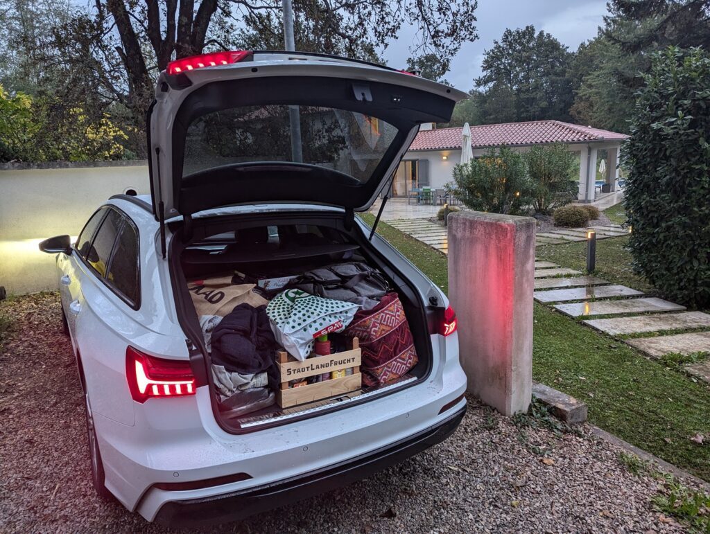 Testfahrt mit dem Audi A6 Avant 55 TFSI quattro - Im Familienkombi nach Kroatien 10 audi a6 avant 55 TFSI S line kofferraum