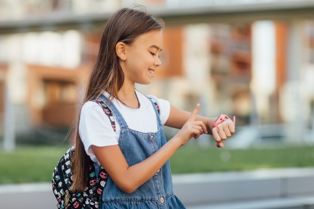 Zum Datenschutztag 2025: Smartwatches für Kinder - Pro und Kontra 7 Depositphotos 334211284 L