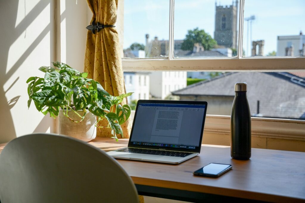Beruf und Familie im Spagat - Was sich Eltern von Arbeitgebern wirklich wünschen 8 Das Homeoffice gehört zu den Wünschen der Eltern an die Arbeitgeber