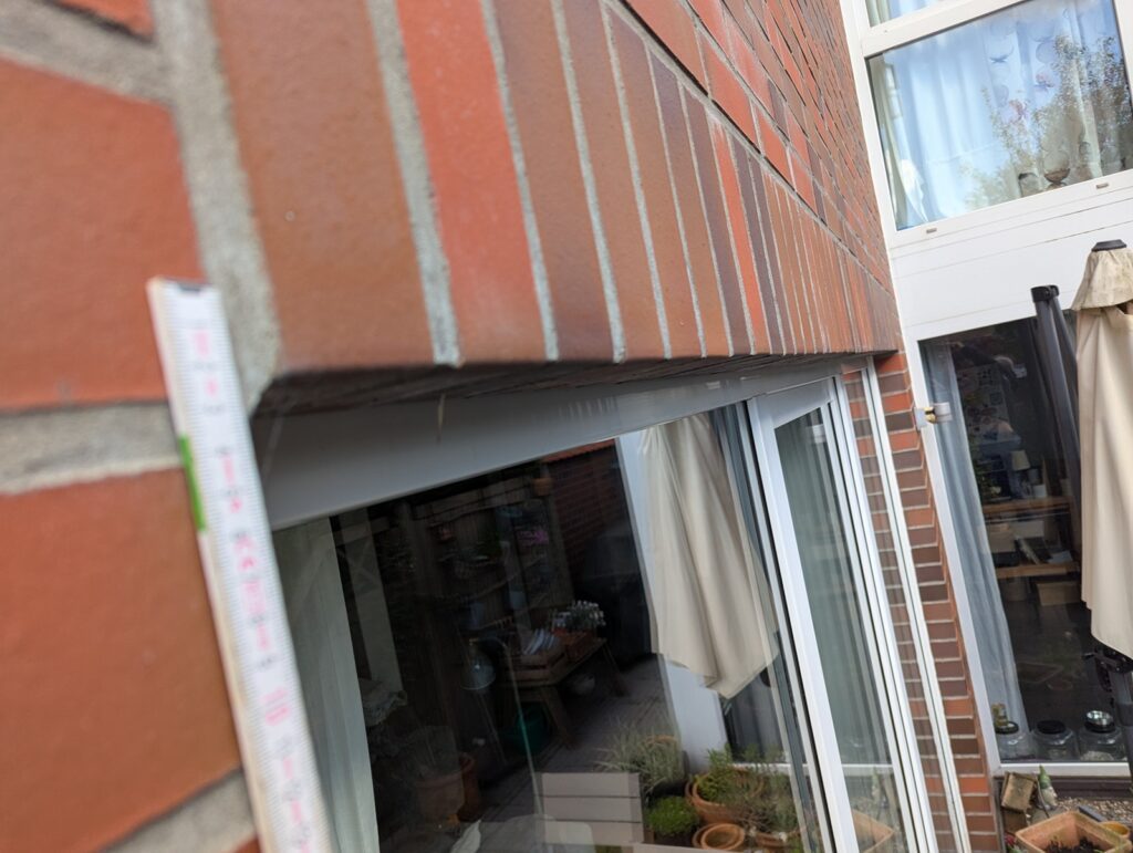 Dach über dem Kopf - Mit der Pergolux Pergola S3 nun auch auf der Terrasse 11 pergolux pergola werkzeug wand