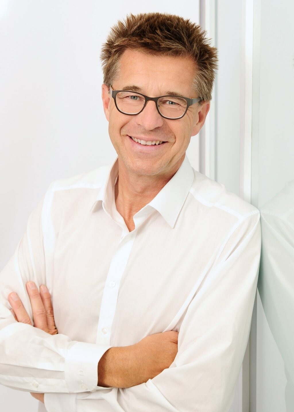 Klare Sicht statt dicke Gläser – Interview mit Augenarzt zu Kontaktlinsen für Kinder 6 Augenarzt Dr. Kaupke hat Tipps zu Kontaktlinsen für Kinder