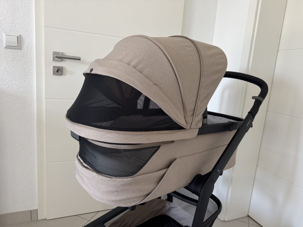 Kinderwagen im Test: Wie schlägt sich der Joolz Day⁵ im Familienalltag? 7 Der Kinderwagen Joolz Day⁵ im Test