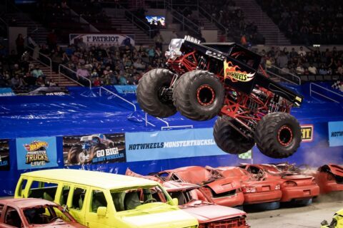 49759188 10155754907620807 2045439653158322176 n
