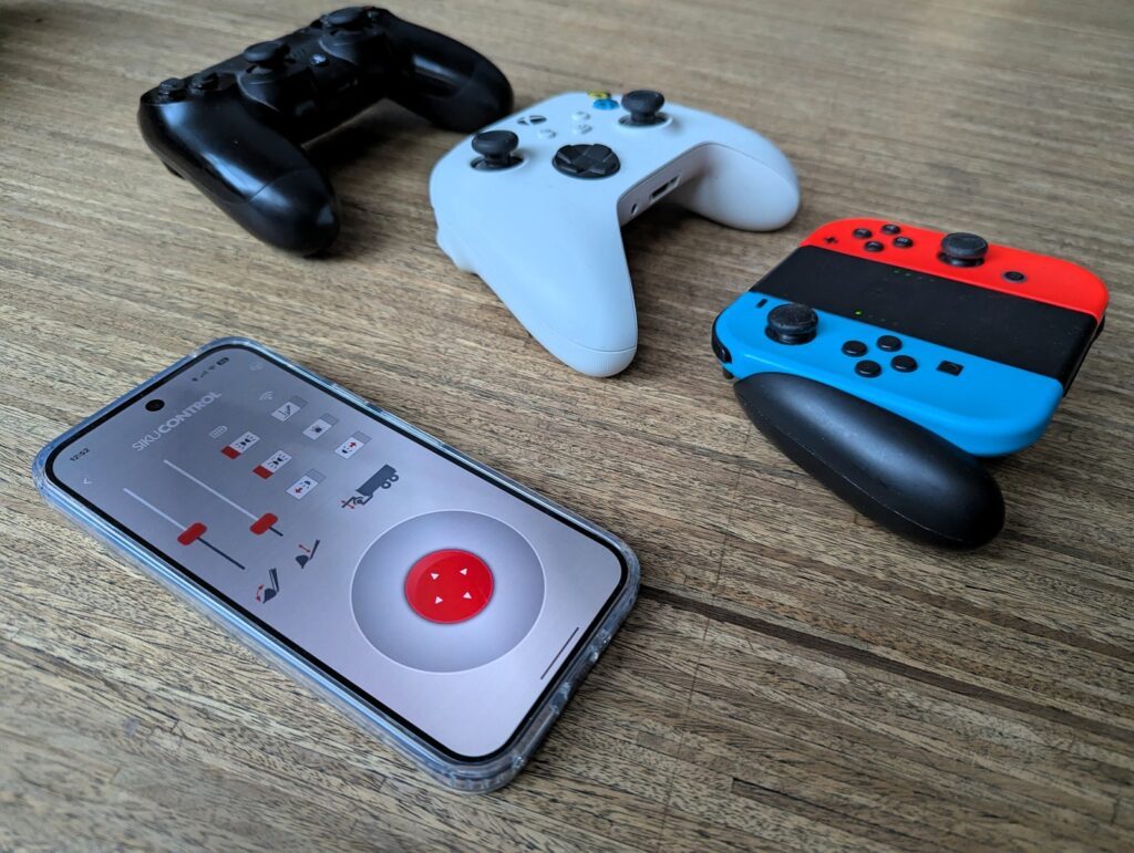 Level Up im Kinderzimmer - SIKU-Modelle jetzt mit Gaming-Controller steuern 6 Die Steuerung von SIKU Control lässt sich jetzt mit Gaming Controllern verbinden