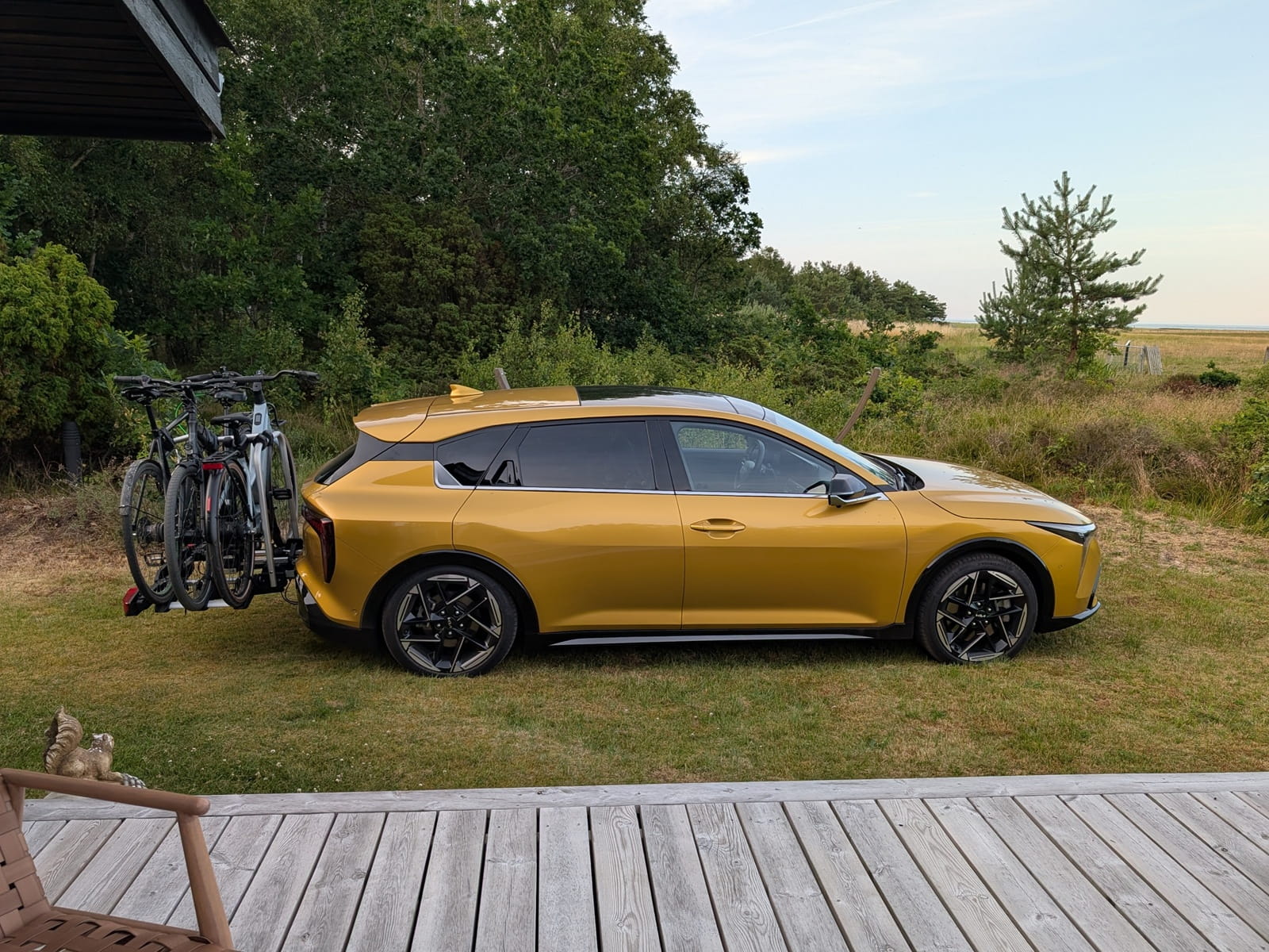 Goldfingers Ride – Testfahrt mit dem Kia K4 GT-Line in den Familienurlaub nach Dänemark 4 KIA K4 1.6 T-GDI Seitenansicht