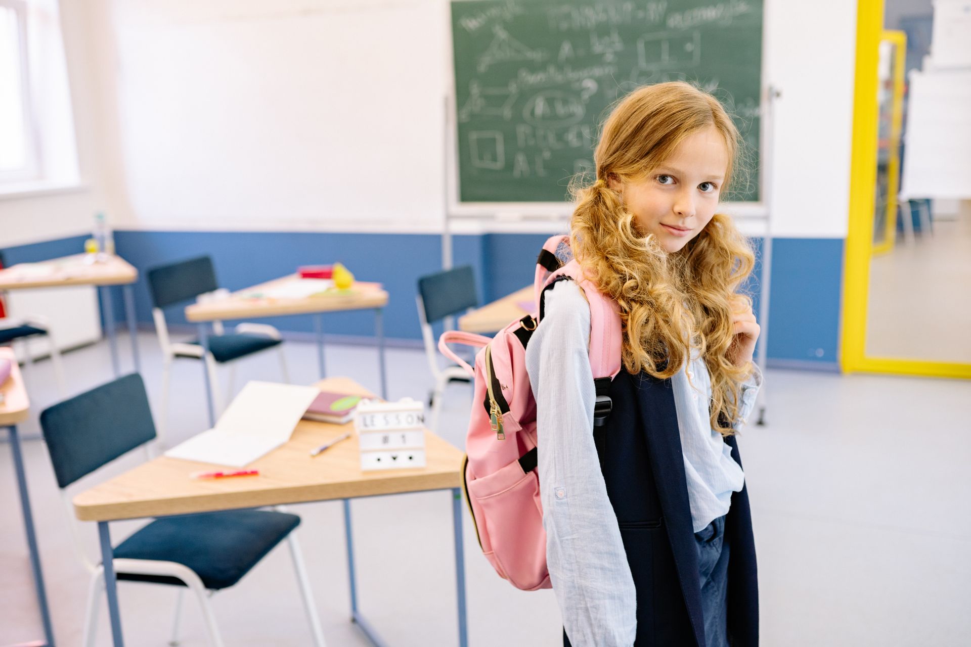 Der Endgegner des Kinderrückens heißt nicht Schulranzen, sondern Bildschirm 4 pexels yankrukov 8617696