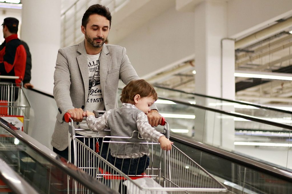„Papa, kaufst du mir das?“ – Warum Kinder im Supermarkt plötzlich alles haben wollen 9 pexels vika glitter 392079 1621140 1