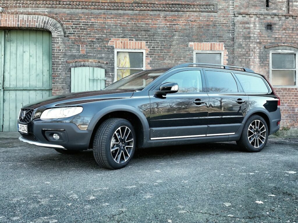 Volvo xc70 2015