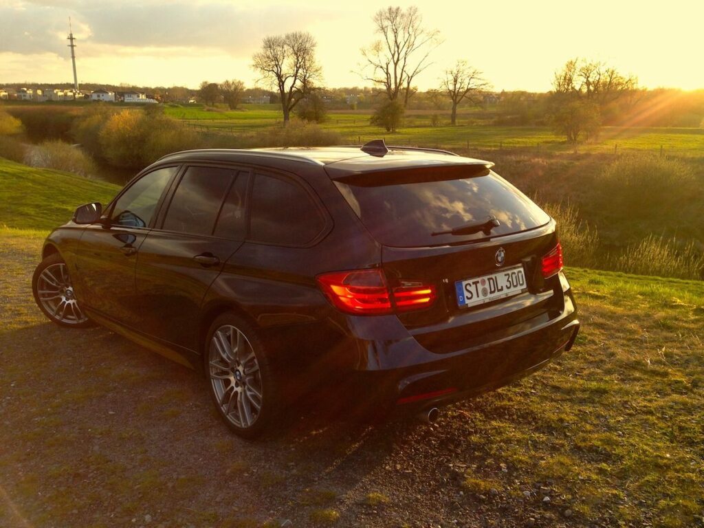 BMW 320d Touring (2014) im Familiencheck - der Bayernkombi 11 BMW 320d Touring (2014) Heck